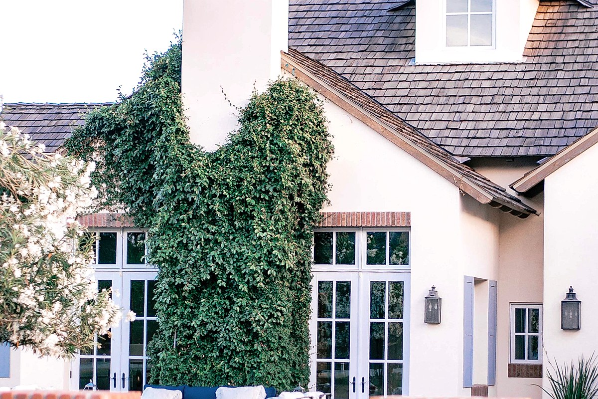 Character ranch home with mature landscaping in Arcadia